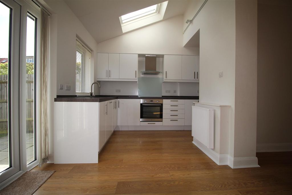 Property photo 3 of 20 Img_6209.Jpg