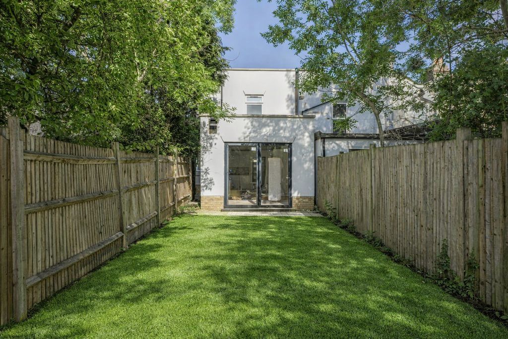 Property photo 2 of 4 5180903