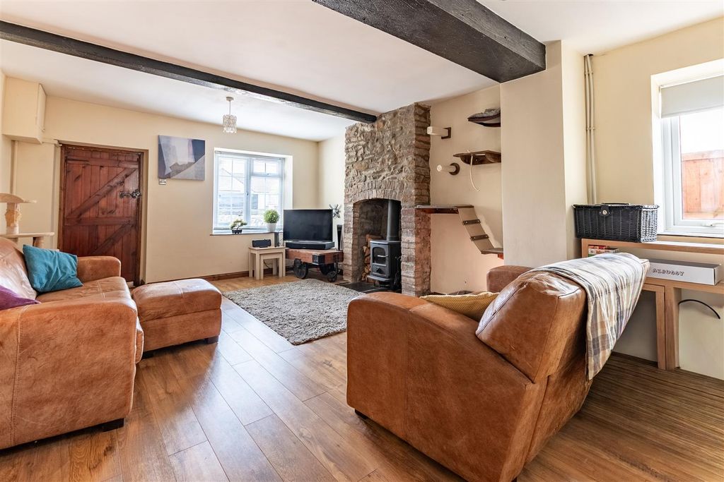 Property photo 3 of 20 Dsc_2879-Hdr.Jpg