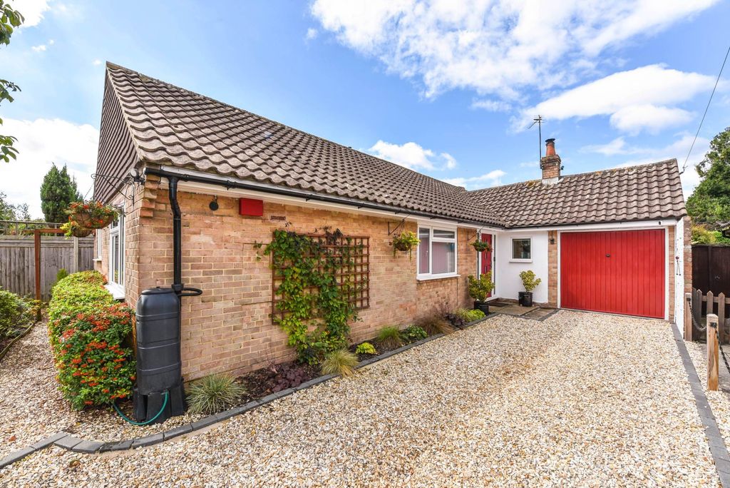 Property photo 2 of 24