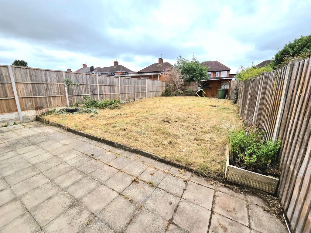 Property photo 2 of 18
