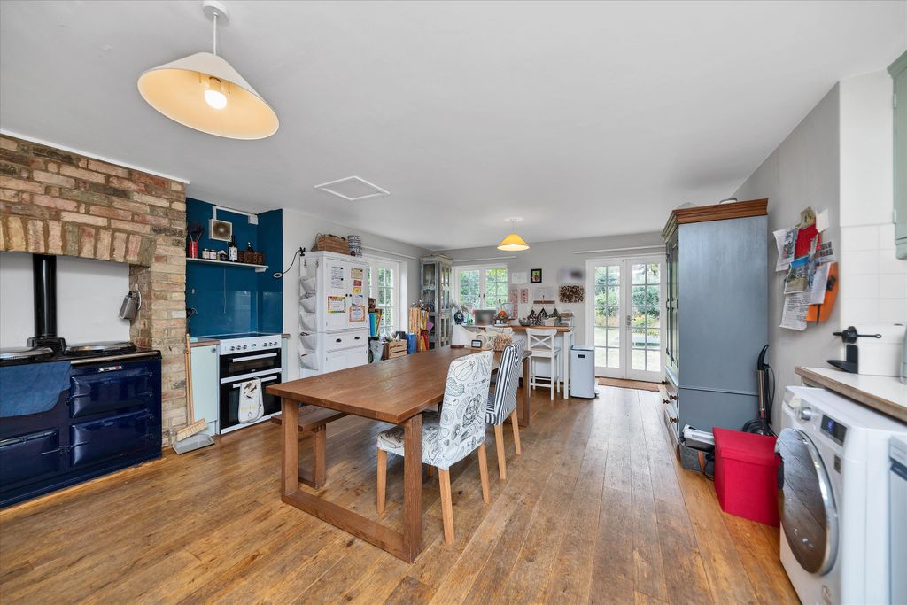 Property photo 2 of 10 Image