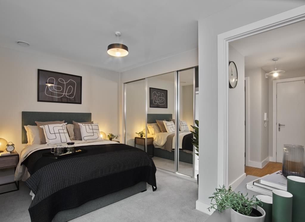 Property photo 3 of 12 Bedroom