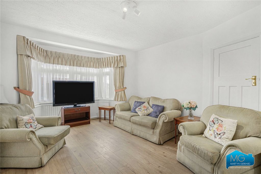 Property photo 2 of 14 Picture No. 02