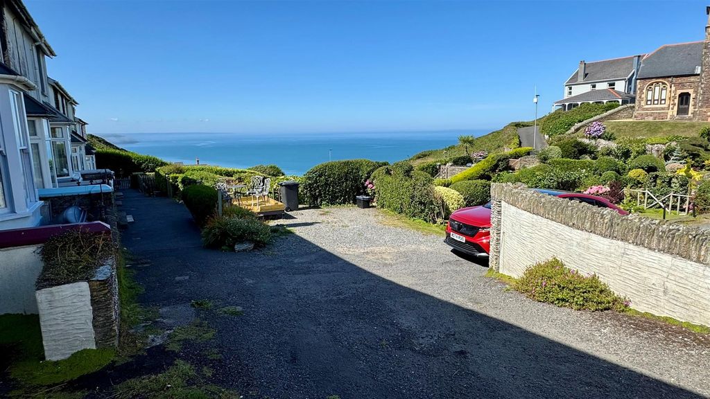 Property photo 2 of 16 7.Jpg