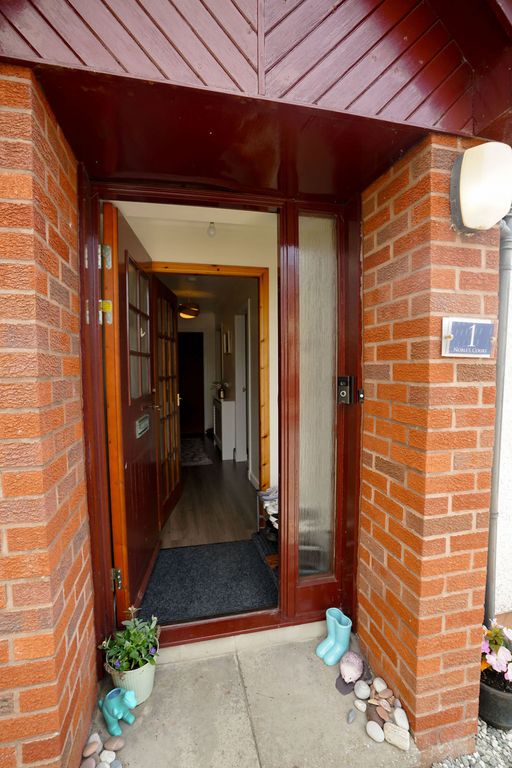 Property photo 3 of 23