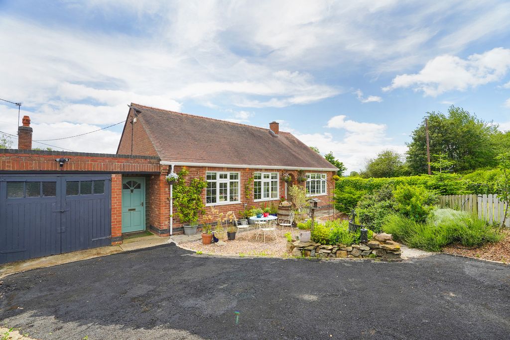 Property photo 2 of 26