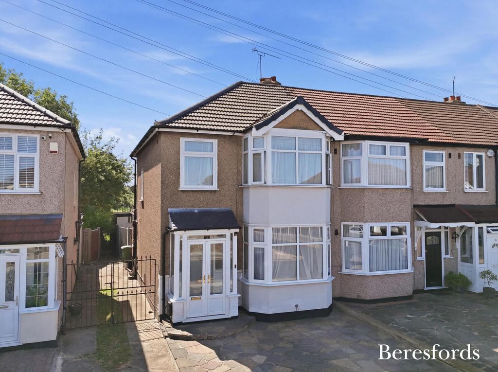 Property photo 1 of 21 Picture No. 04