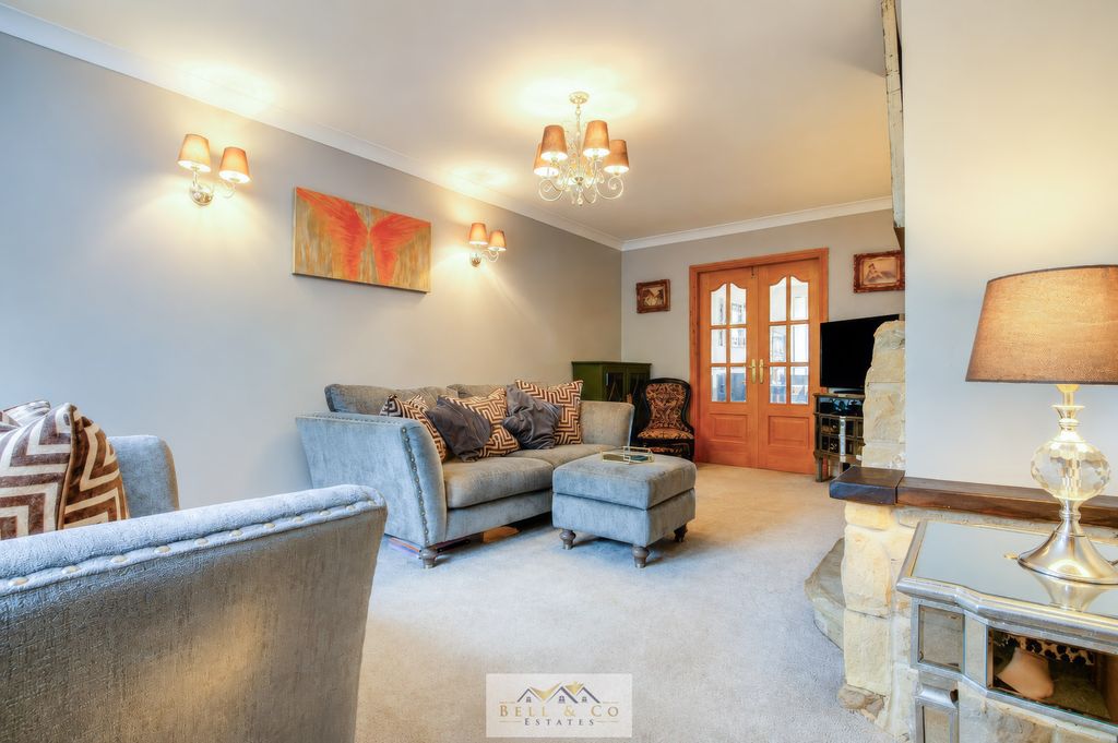 Property photo 3 of 25