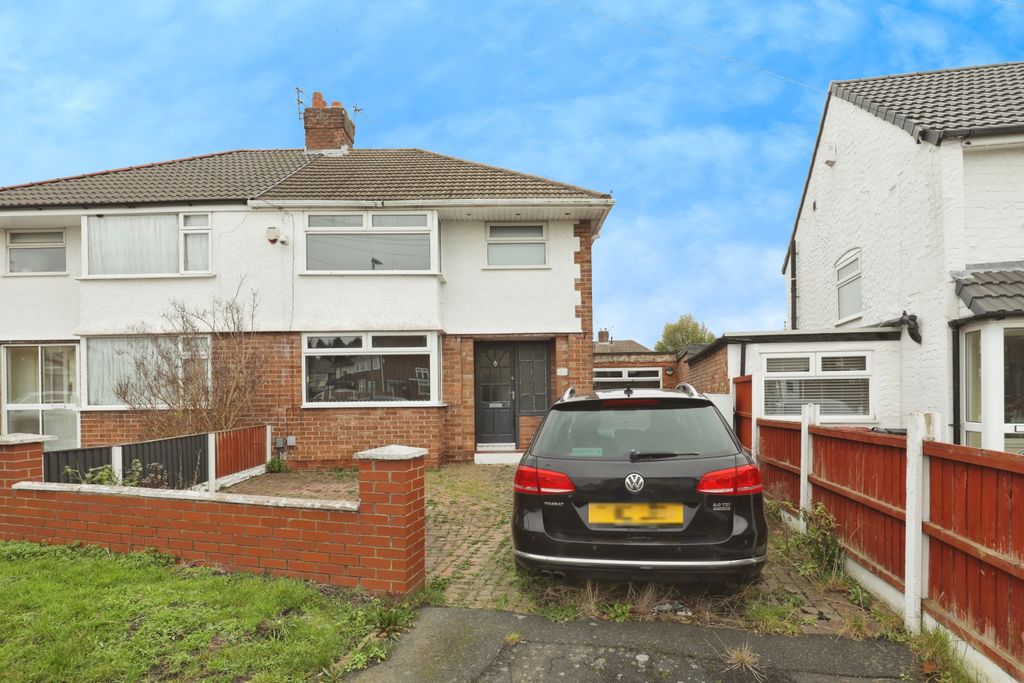 Property photo 1 of 15 Front