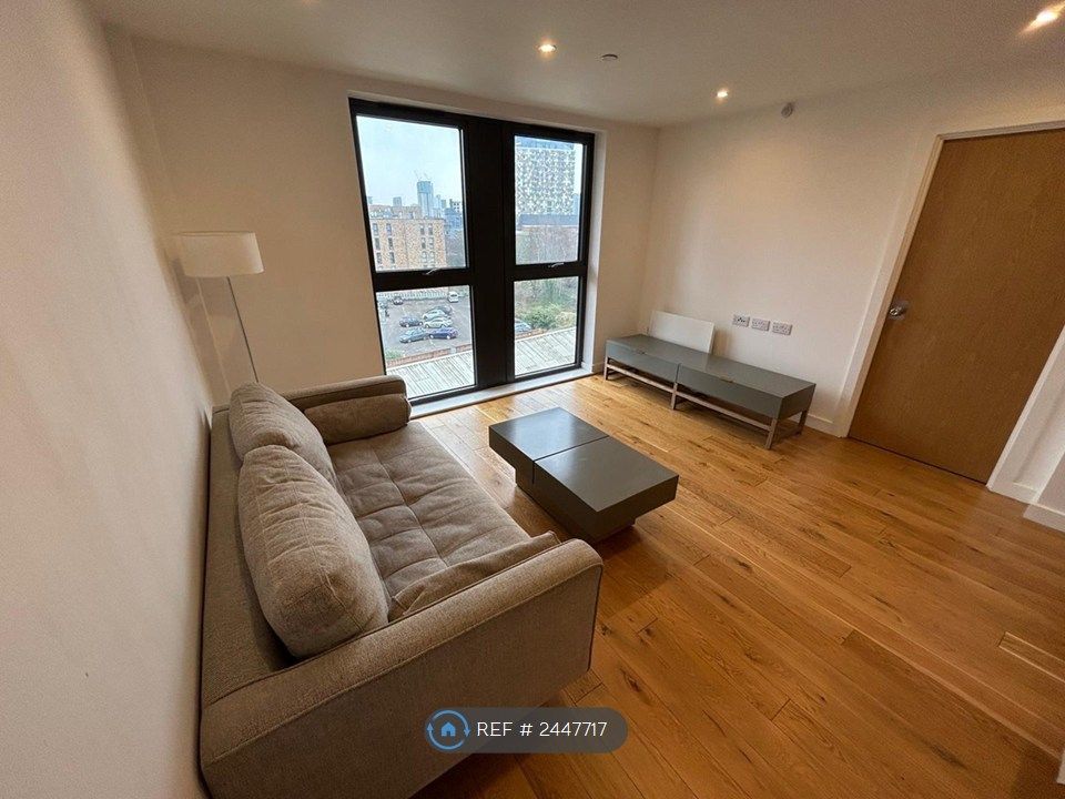 Property photo 2 of 8