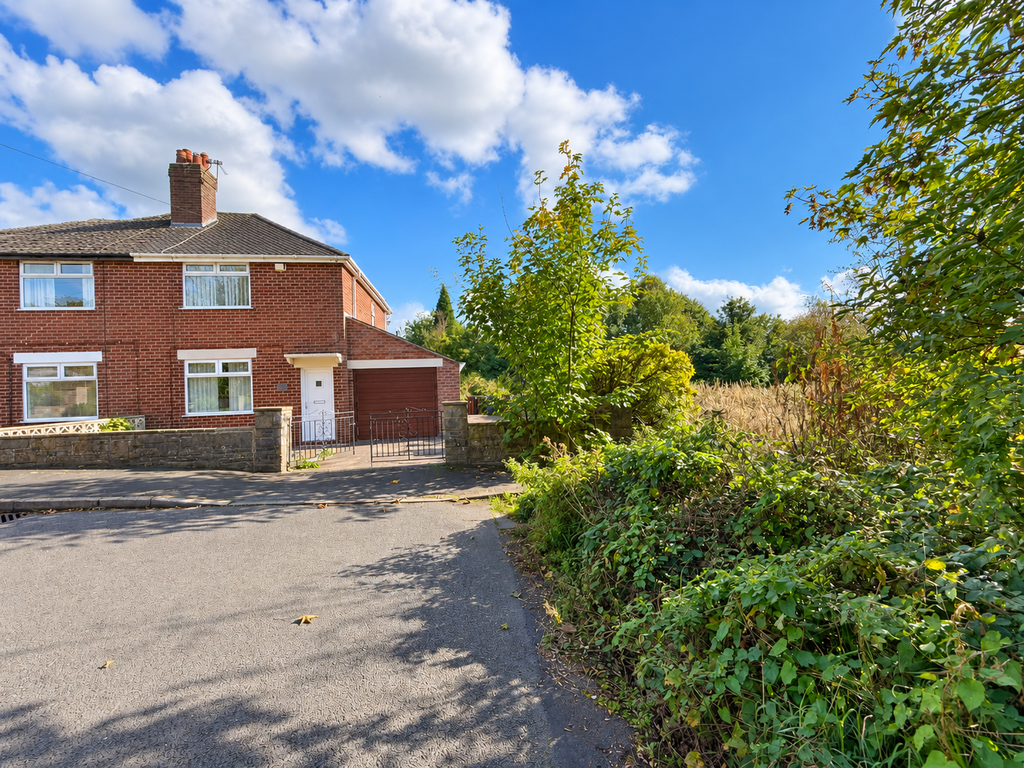 Property photo 3 of 34
