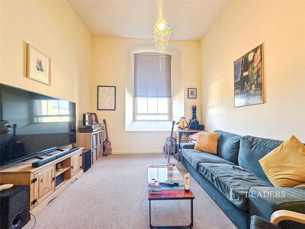Property photo 2 of 10 Picture No. 10