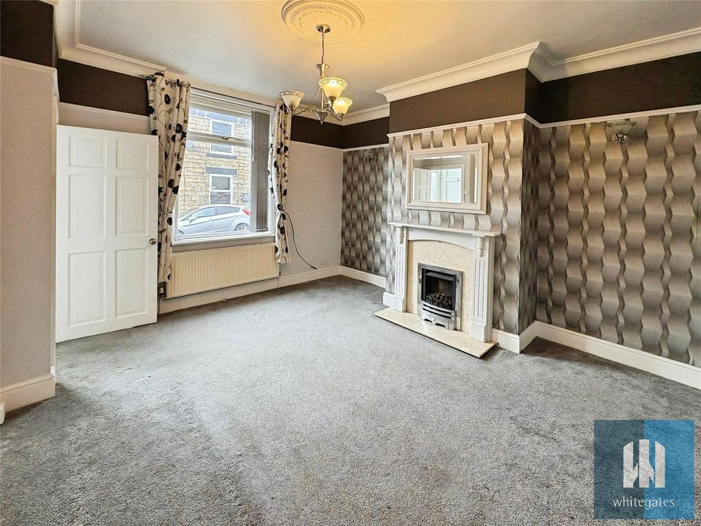 Property photo 2 of 7 Picture No. 08