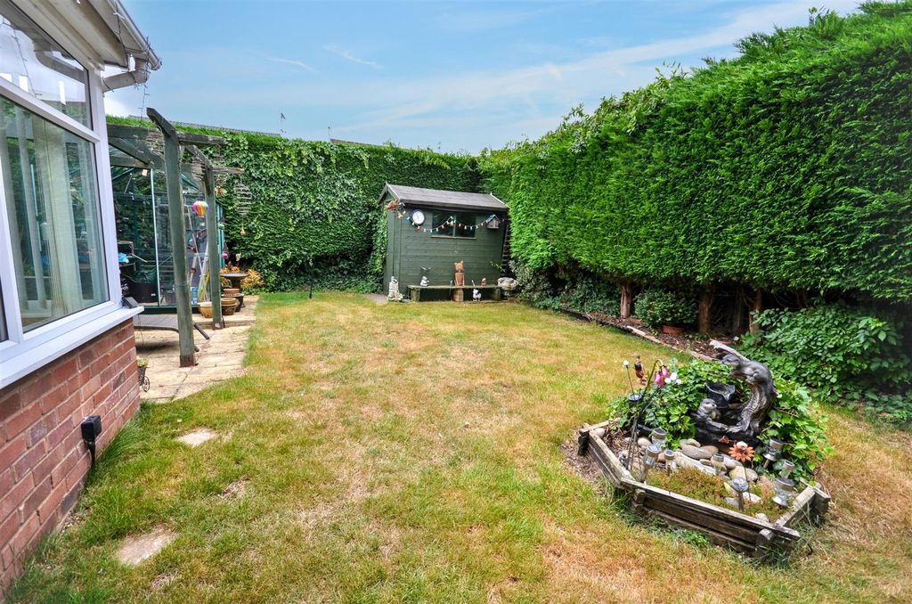 Property photo 2 of 16