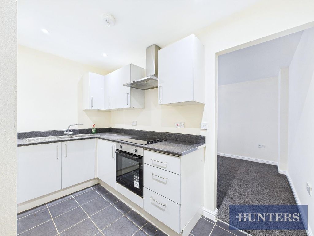 Property photo 3 of 9 Cam05333G0-Pr0019-Still002.Jpg