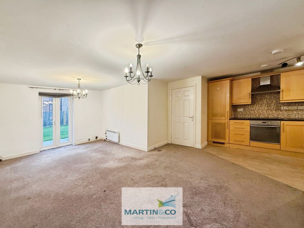 Property photo 3 of 11 c447B6A6--4E6F-Beda-Fabaefe40Eb9-83305-00000B8B3Fa