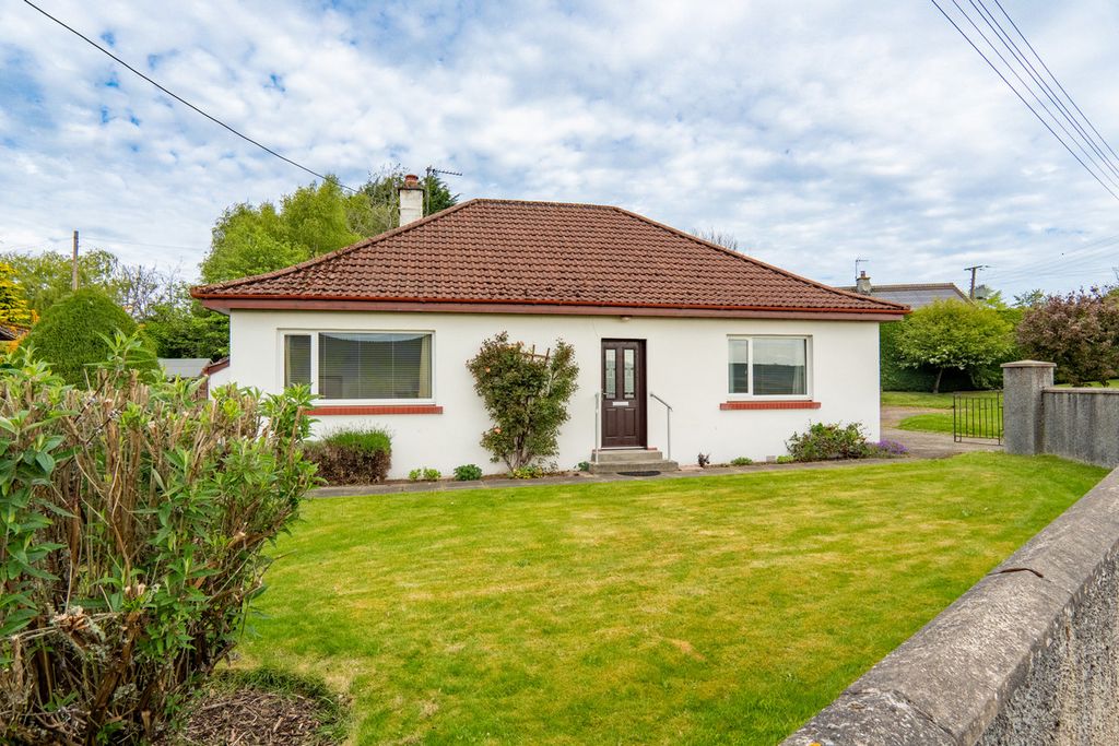 Property photo 1 of 27