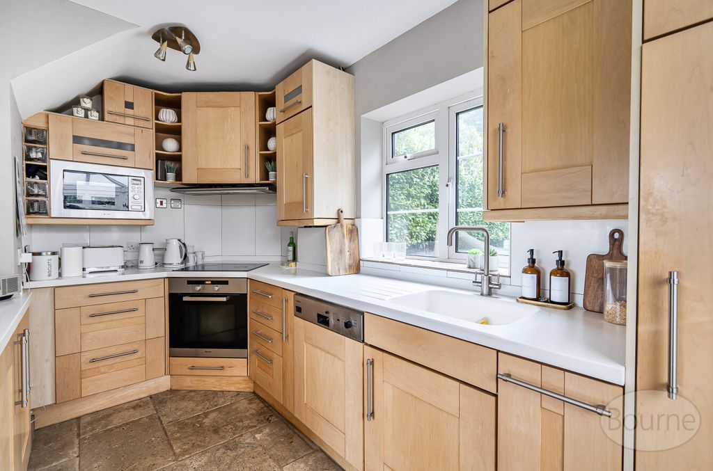 Property photo 3 of 13 Afe89062-5F78-403...