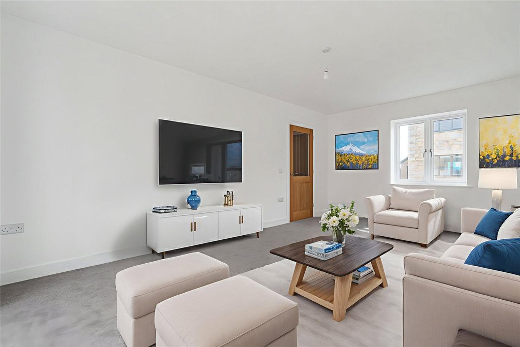 Property photo 3 of 9 Picture No. 19