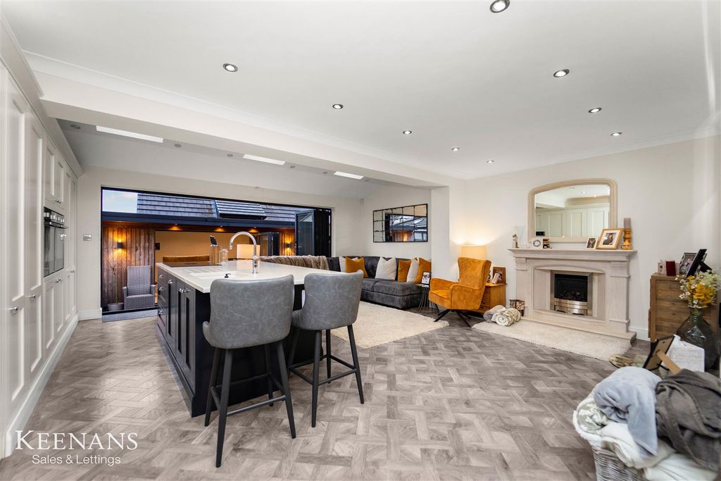 Property photo 1 of 58 1.Jpg