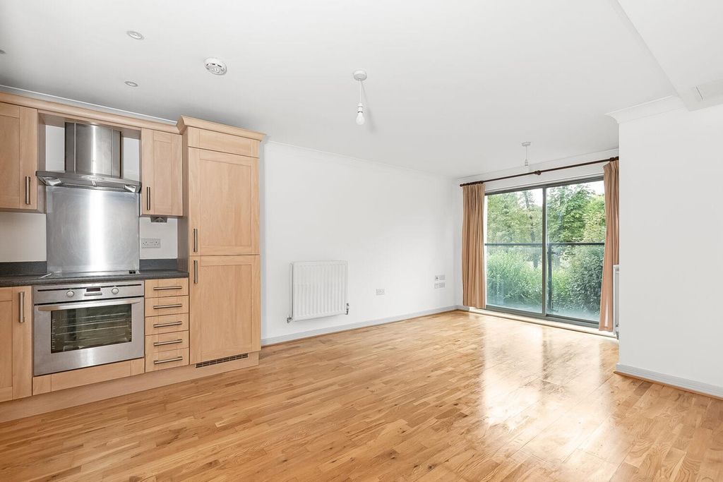 Property photo 3 of 11 7.Jpg
