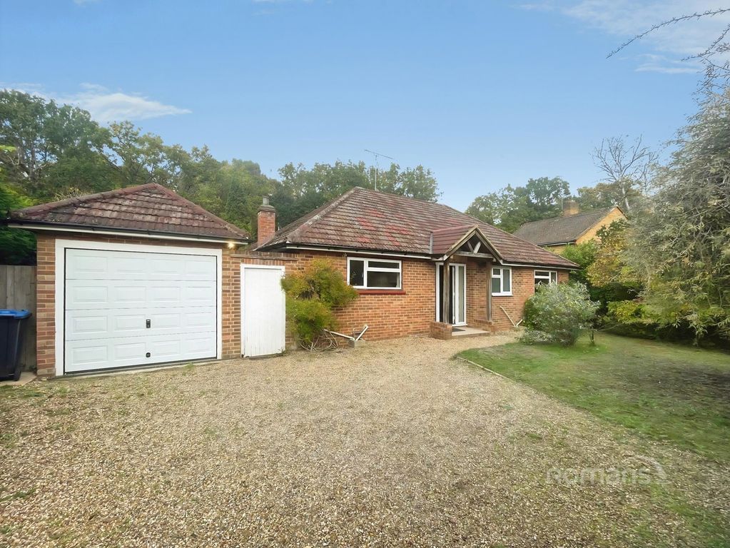 Property photo 1 of 11 Pbox-Img.Jpg