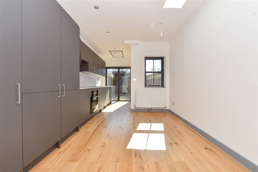 Property photo 2 of 11 Kitchen/ Diner