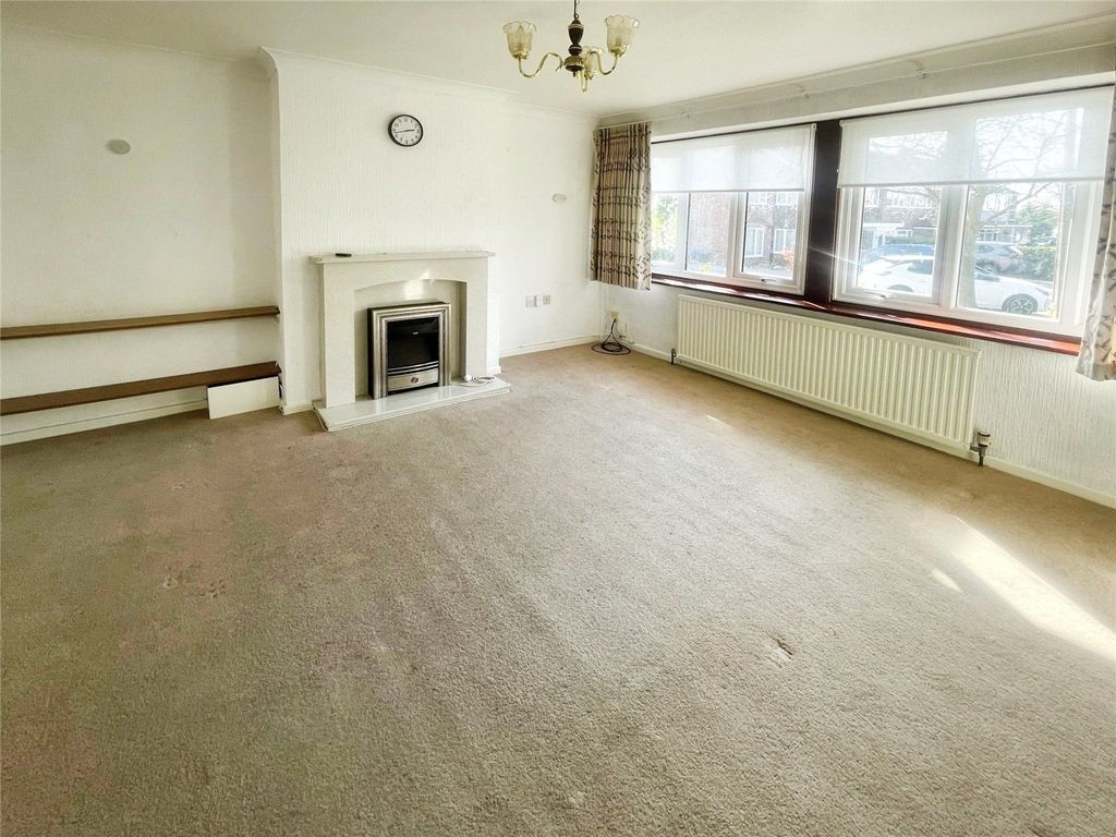 Property photo 2 of 12 Picture No. 14