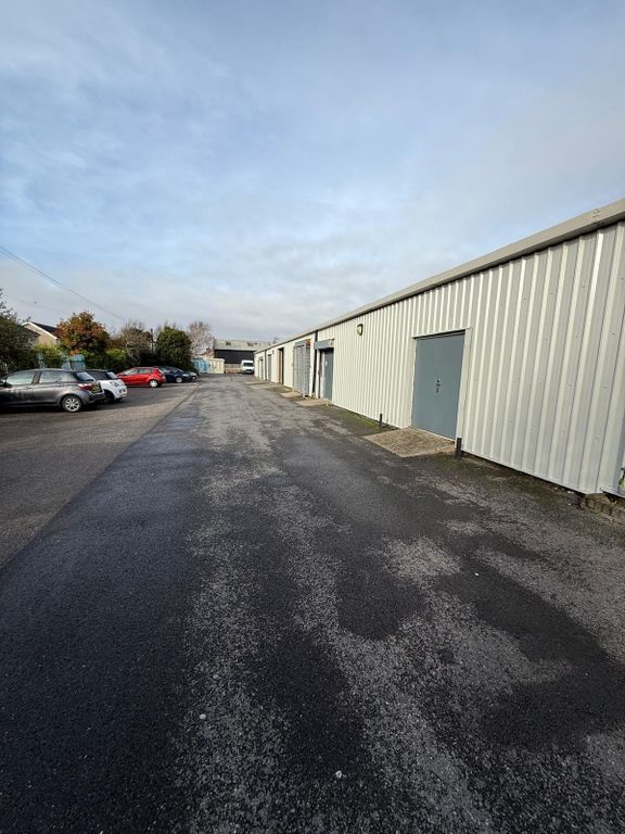 Property photo 1 of 4