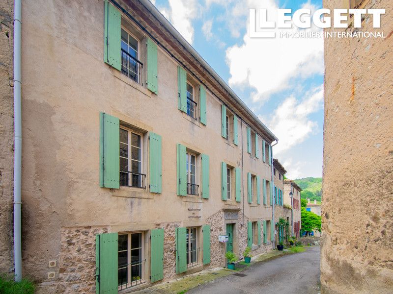 Property photo 2 of 10