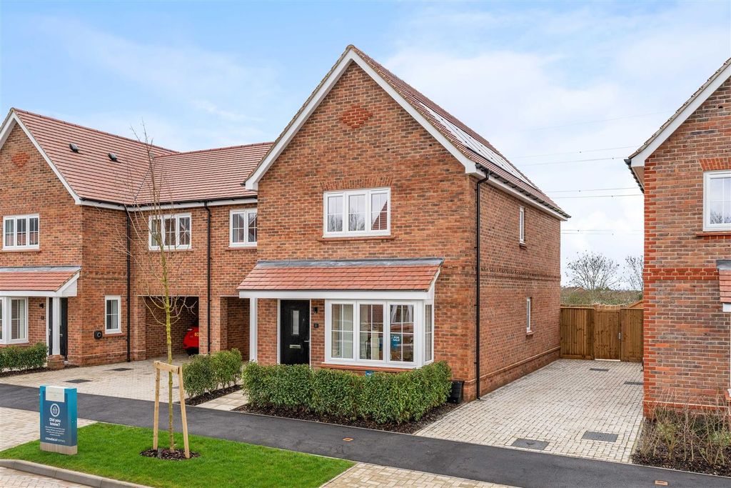 Property photo 1 of 34 1