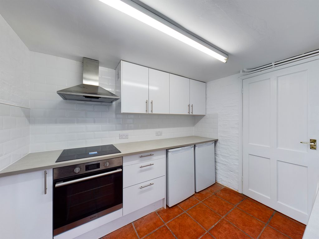Property photo 3 of 9 Image