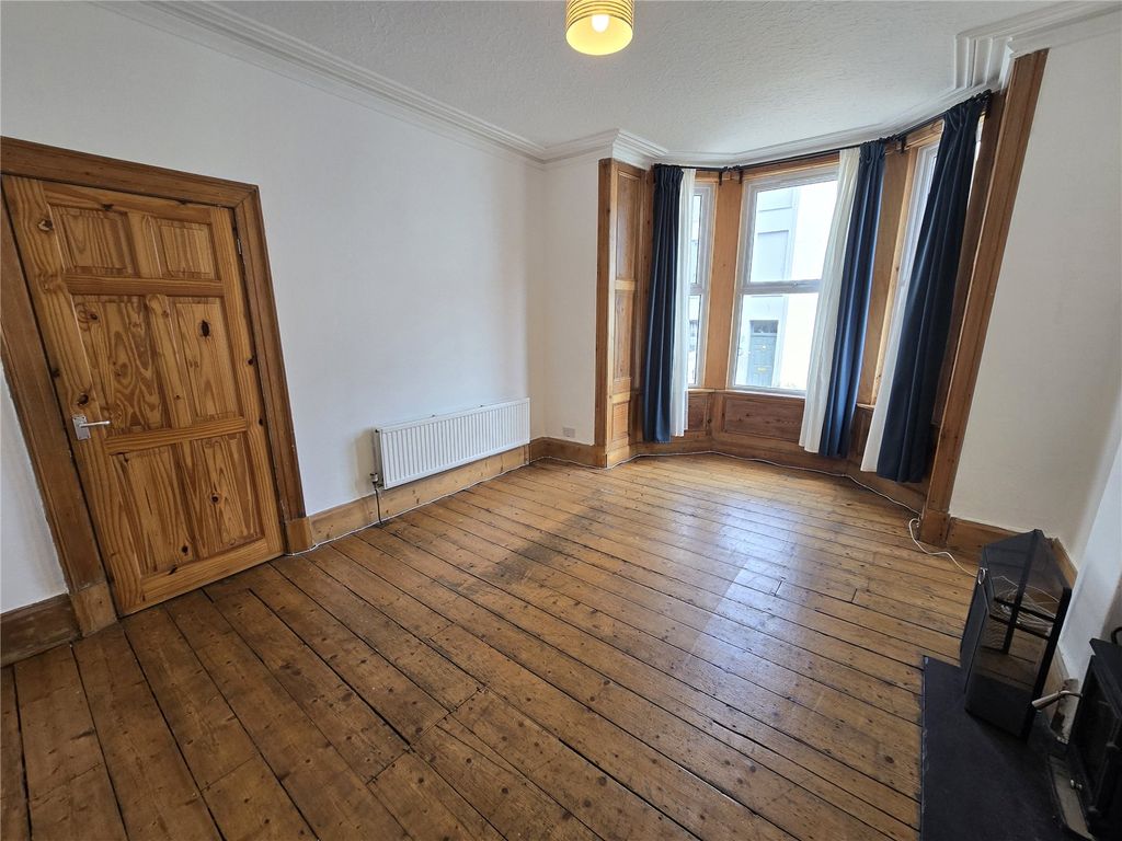 Property photo 3 of 22 Picture No. 39