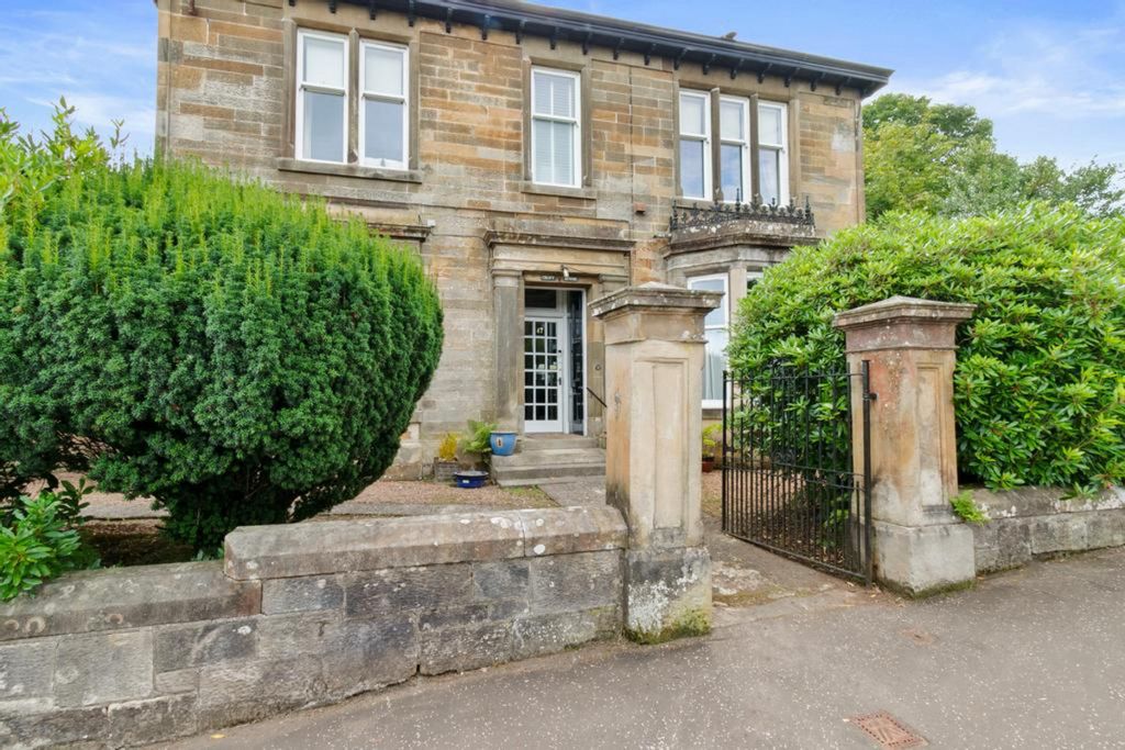 Property photo 1 of 37