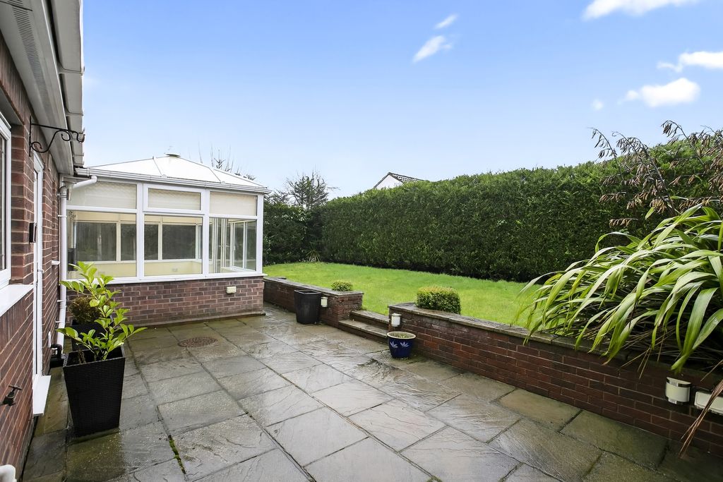 Property photo 2 of 20 Garden