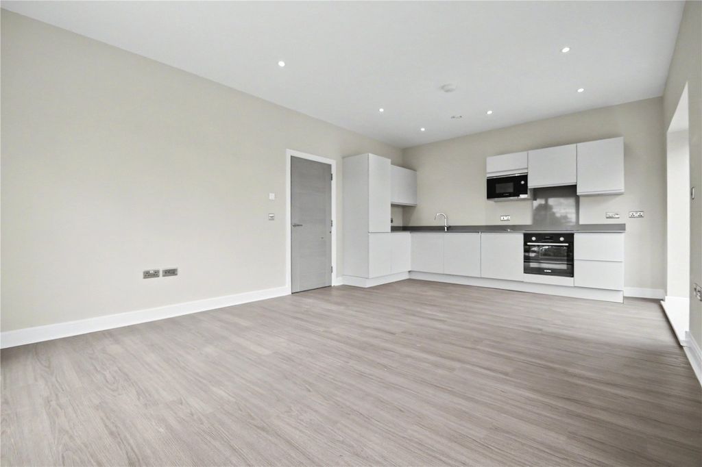 Property photo 3 of 11 Picture No. 05
