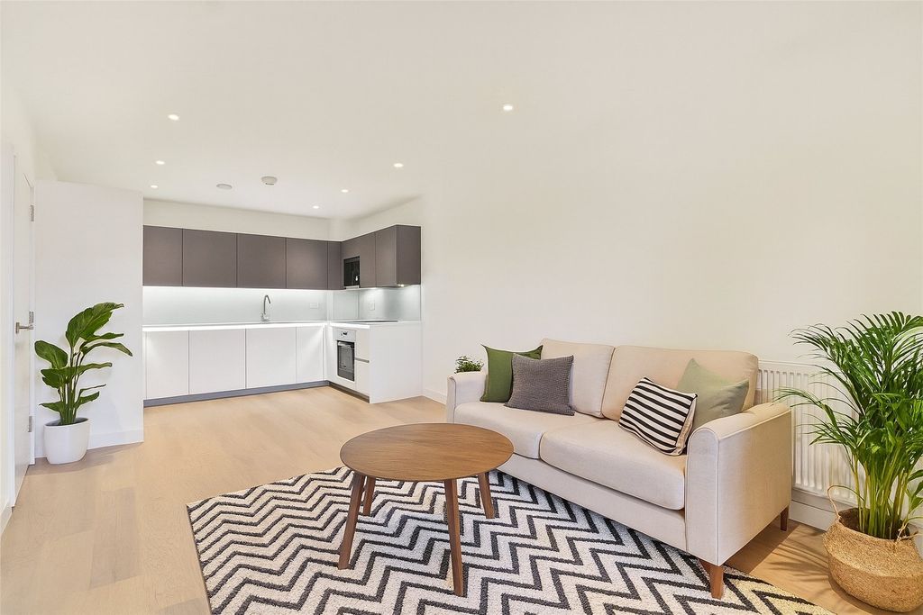 Property photo 3 of 17 Picture No. 26