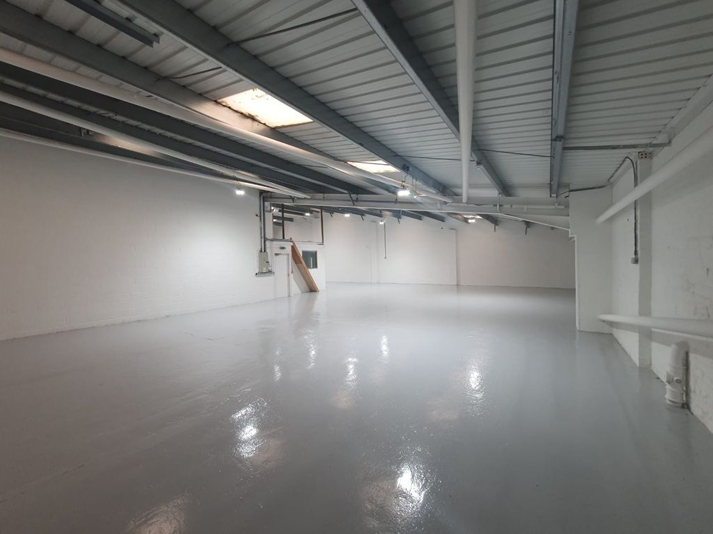 Property photo 3 of 5 Photo 16