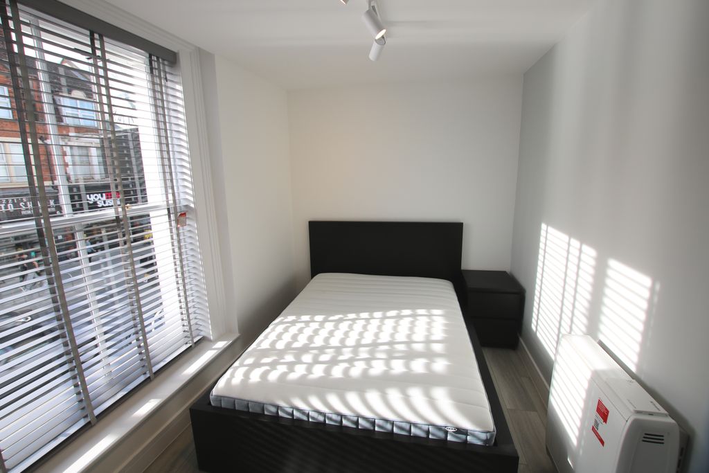Property photo 3 of 4 1