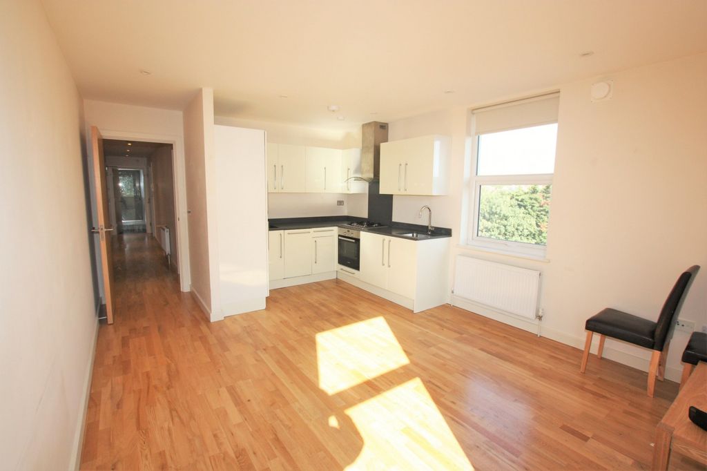 Property photo 1 of 5 (Main)