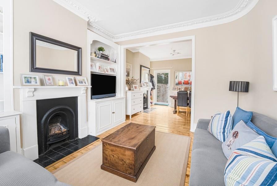 Property photo 3 of 12 2.Jpg