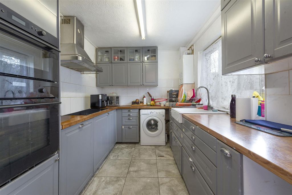 Property photo 2 of 15 54364-Hi-Res (9).Jpg