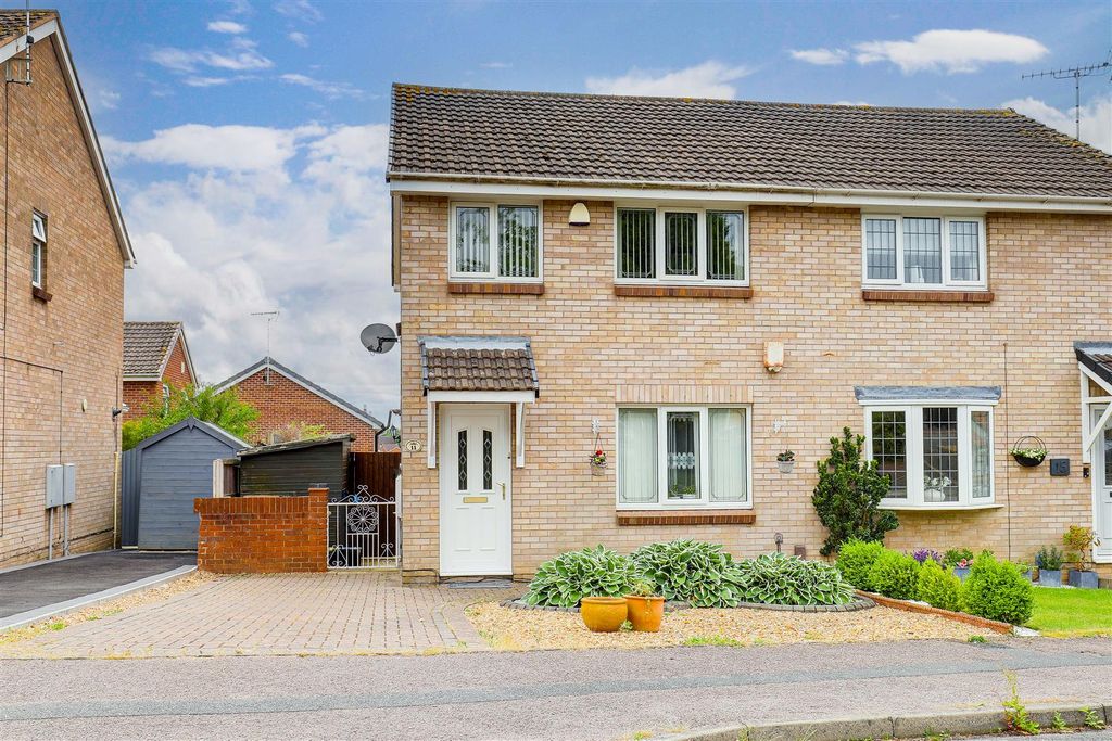 Property photo 1 of 16 1612.Jpg