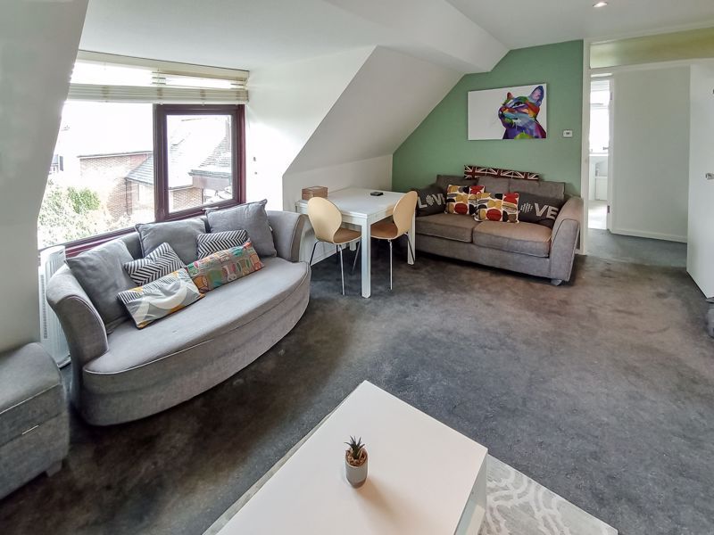 Property photo 2 of 7 Photo 8