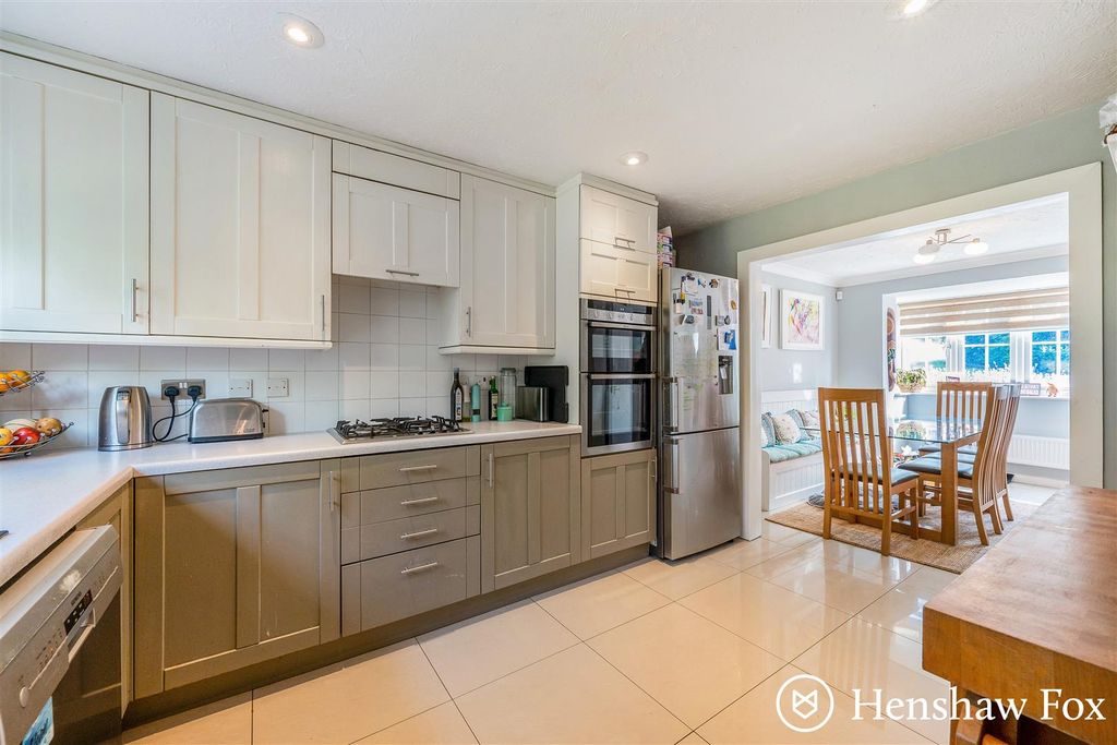Property photo 3 of 15 Ph6_6640463 - Copy.Jpg