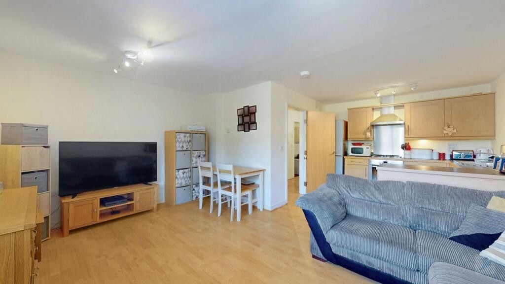 Property photo 2 of 7