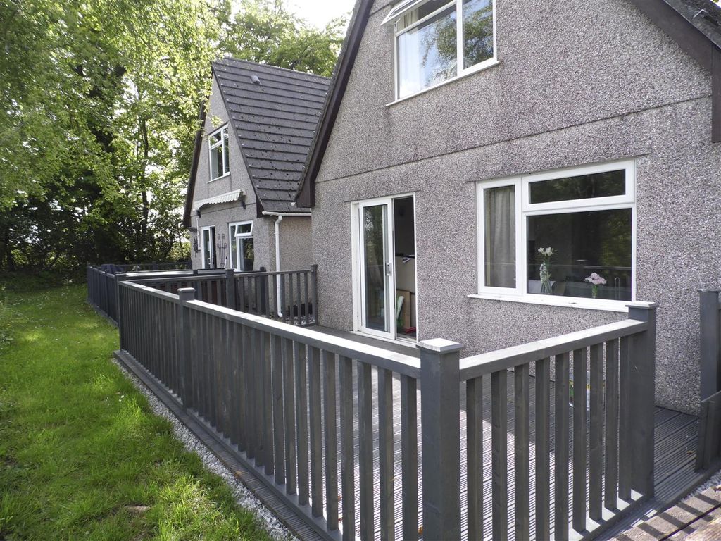 Property photo 1 of 16 6 Dartmoor Main.Jpg
