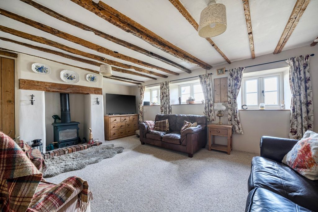 Property photo 3 of 17 Picture No. 03