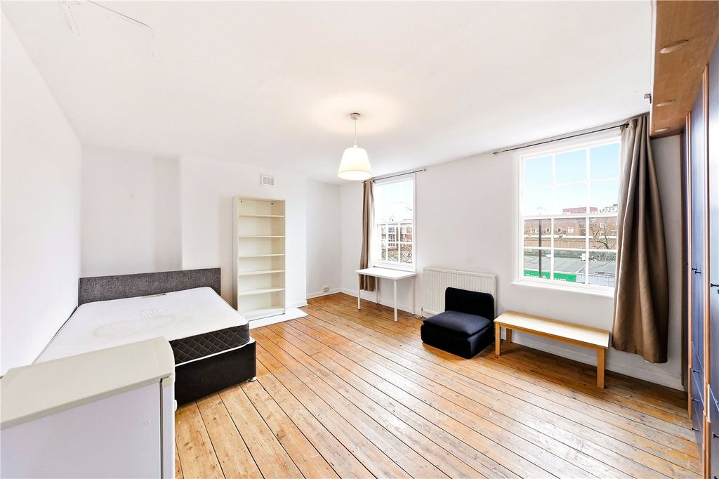 Property photo 1 of 11 Picture No. 12